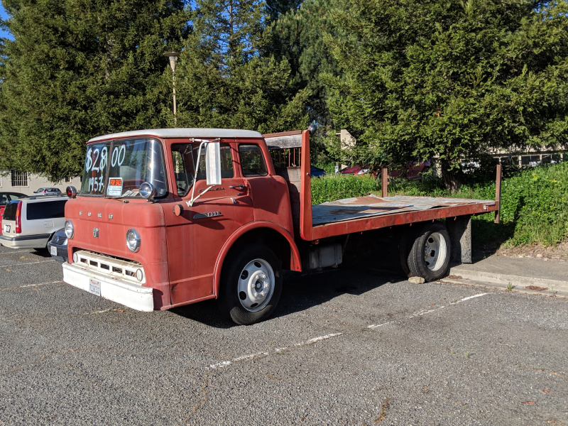 Illustration for article titled Big Red: Photo Dump of Want; 1957 Ford C600
